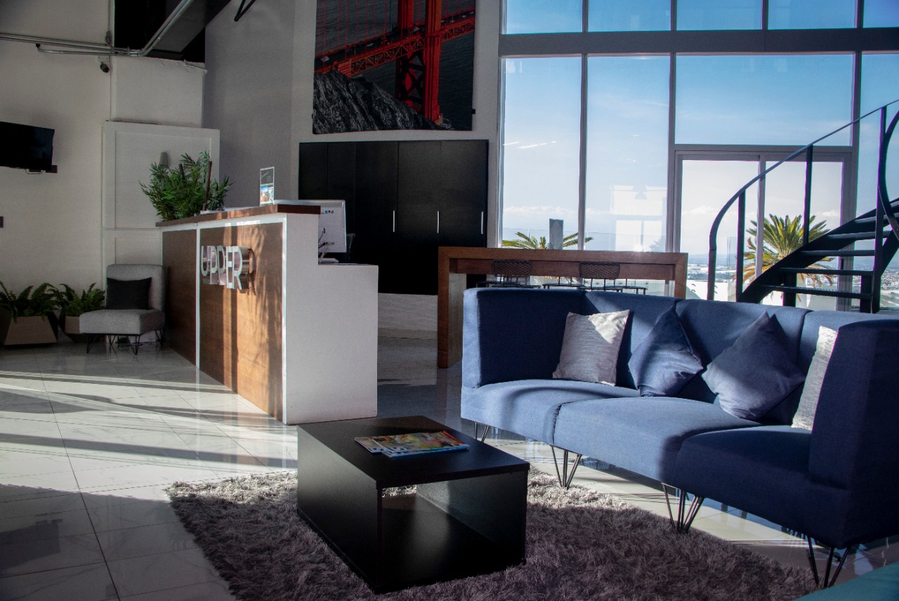 UPPER OFFICES BY GRUPO JV image 4