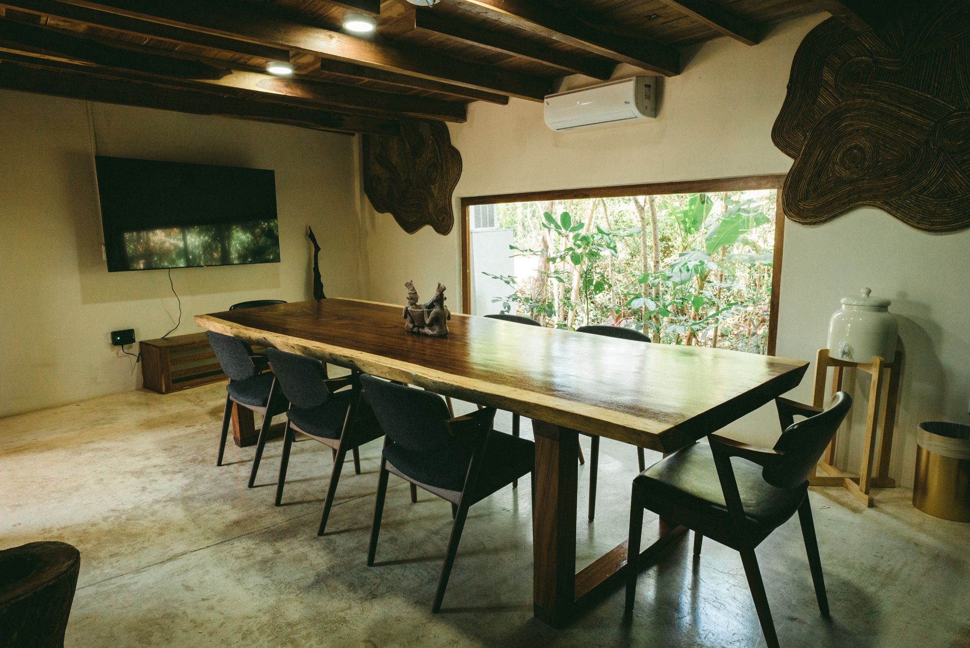 Digital Jungle image 5