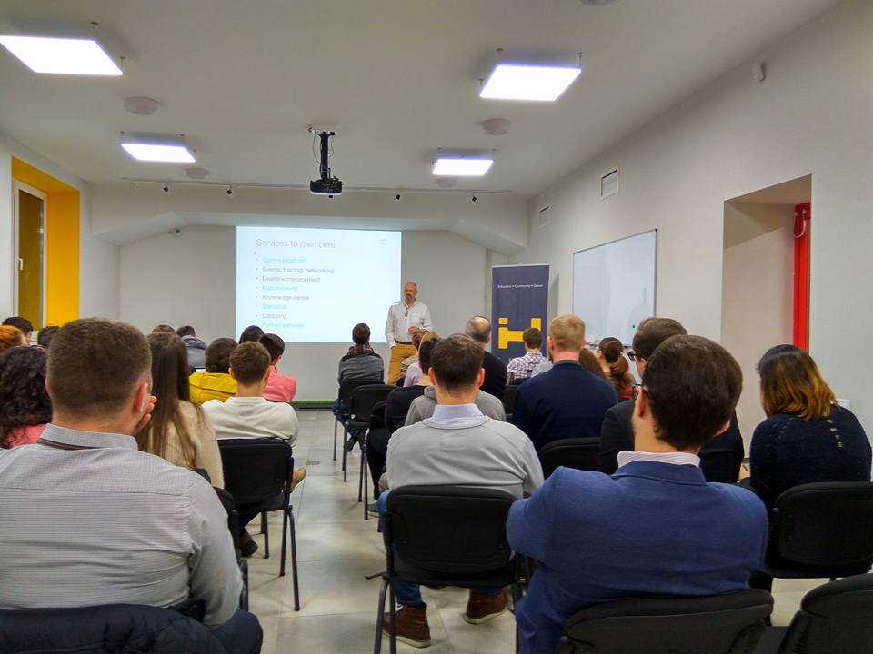 iHUB Chisinau image 2