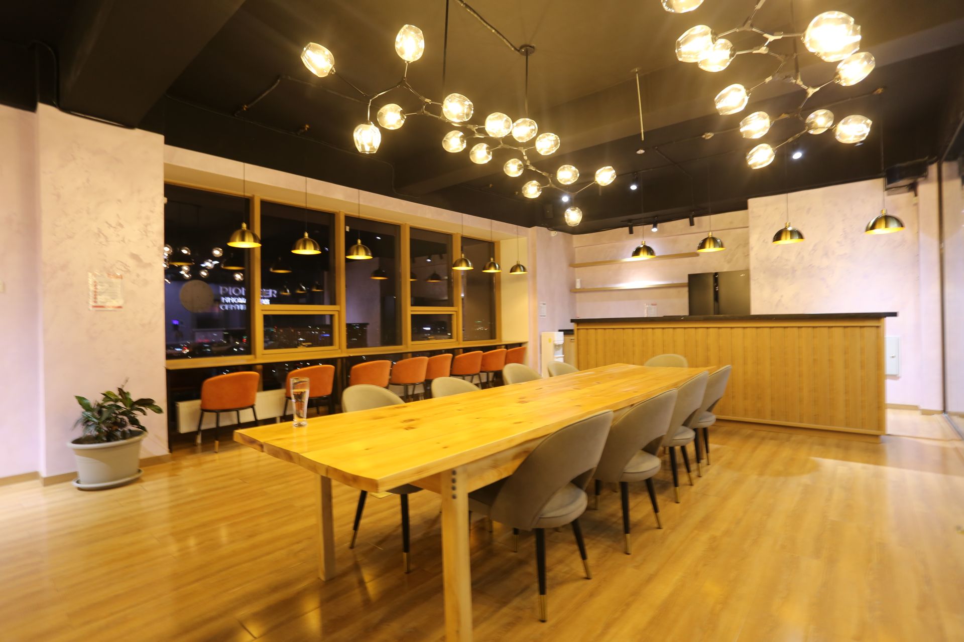 PIoneer Innovation Center image 2