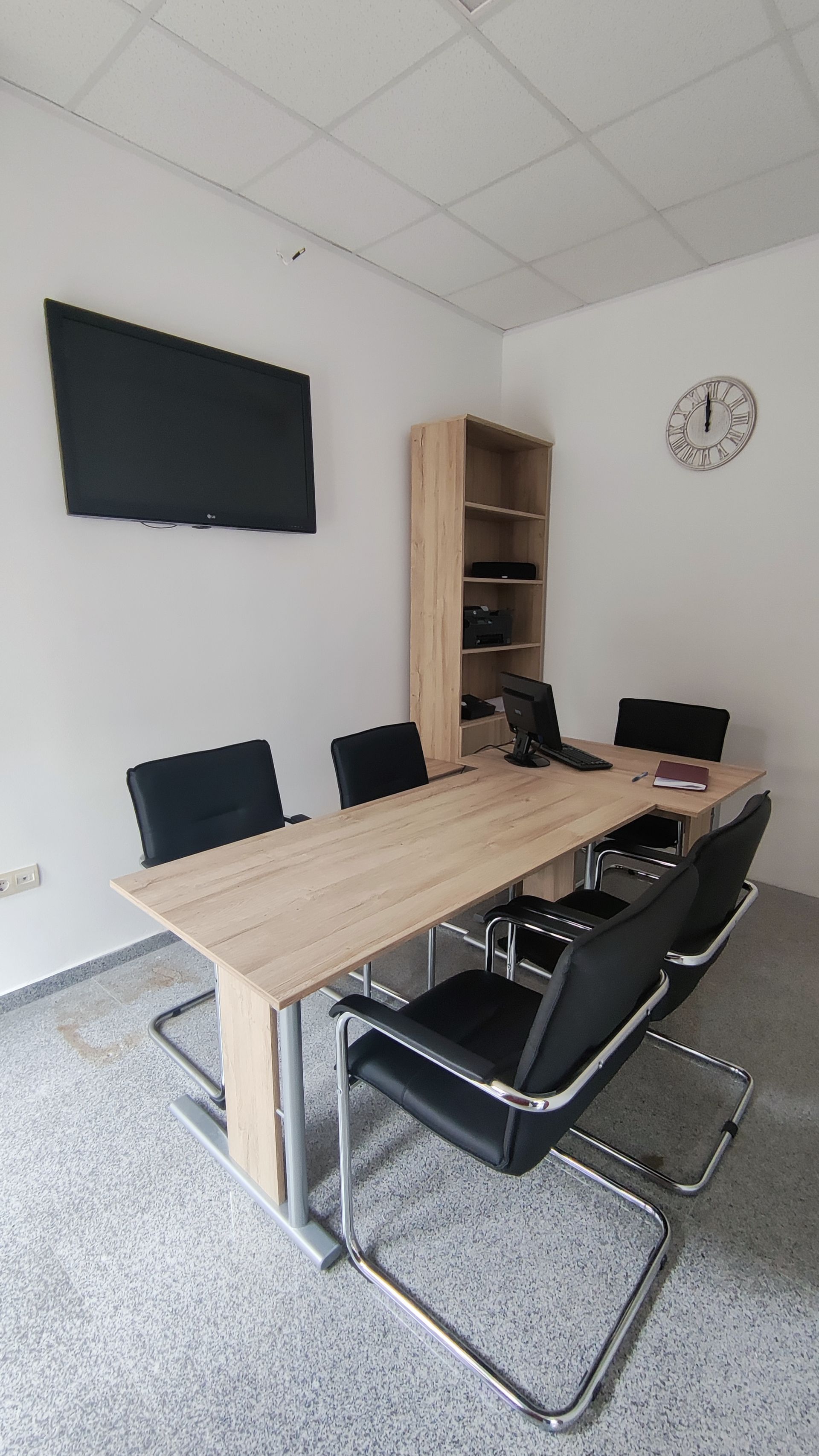 Work & Relax image 5