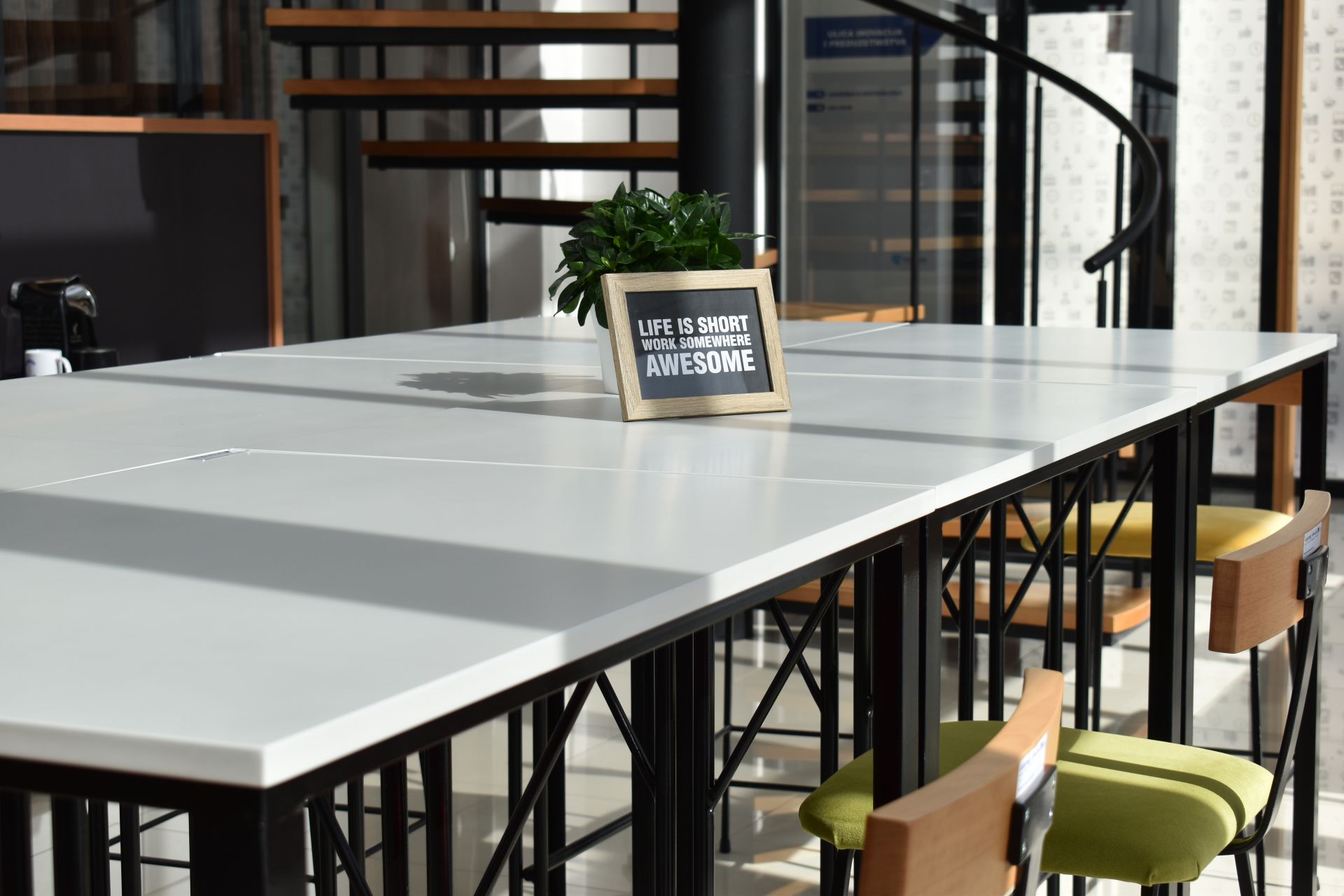 CODE Hub Coworking Niksic image 3