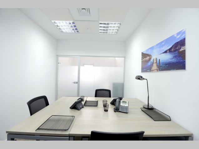 Regus Casa Shore 1 image 5