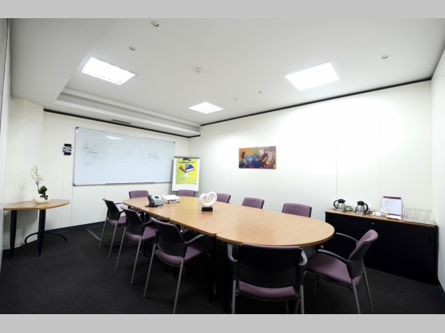 Regus Twin Towers image 3