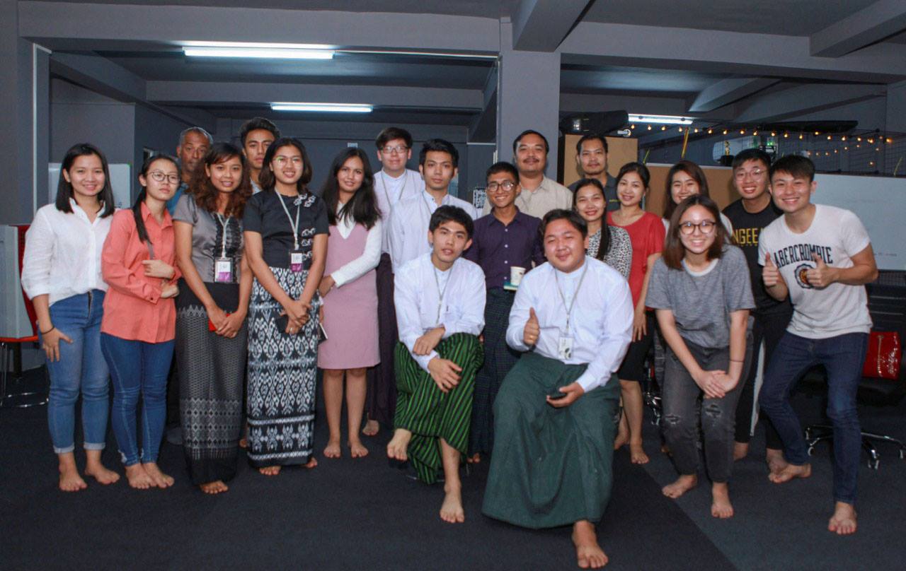 Crossworks Coworking Space image 4