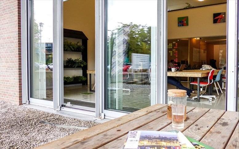 The Thinking Hut image 5