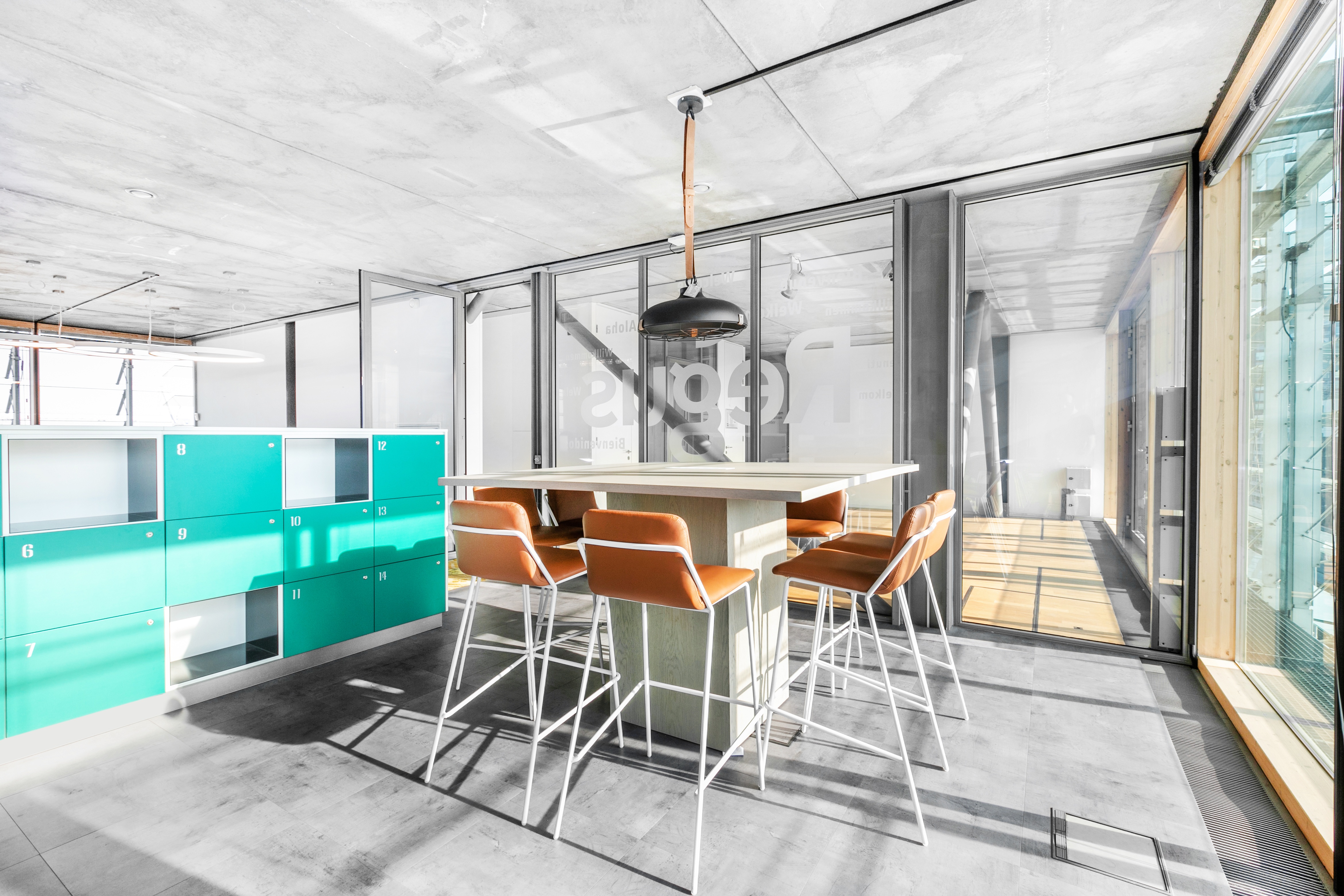 Regus - Amsterdam, Kraanspoor image 2