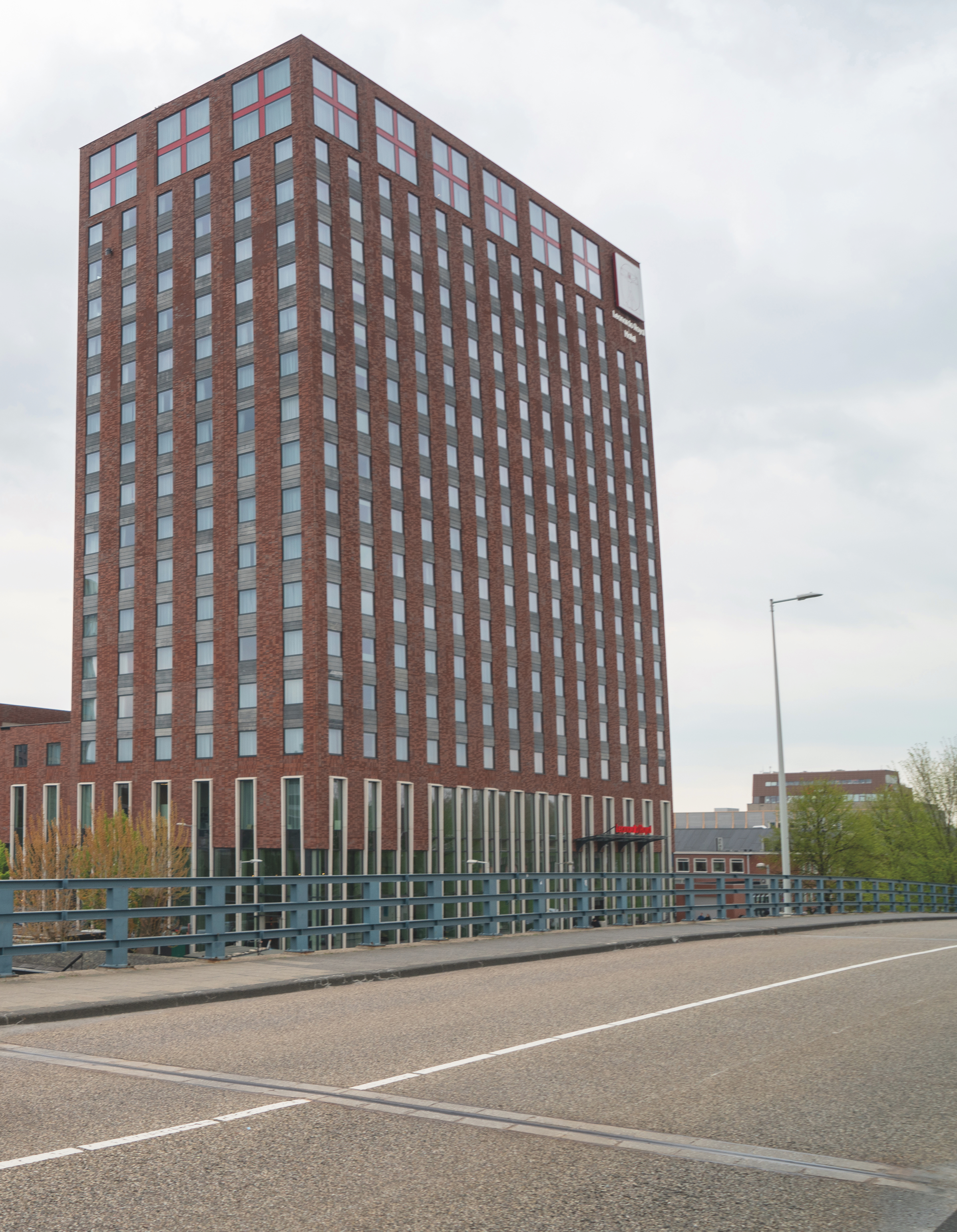 Regus - Amsterdam - Leonardo Royal Hotel image 1