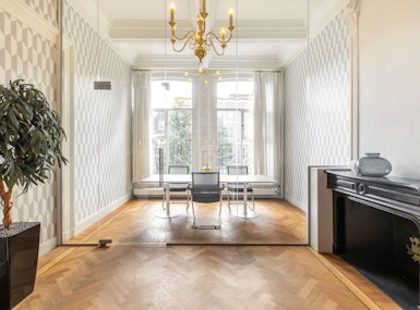 Regus - Amsterdam Paleis op de Dam image 3