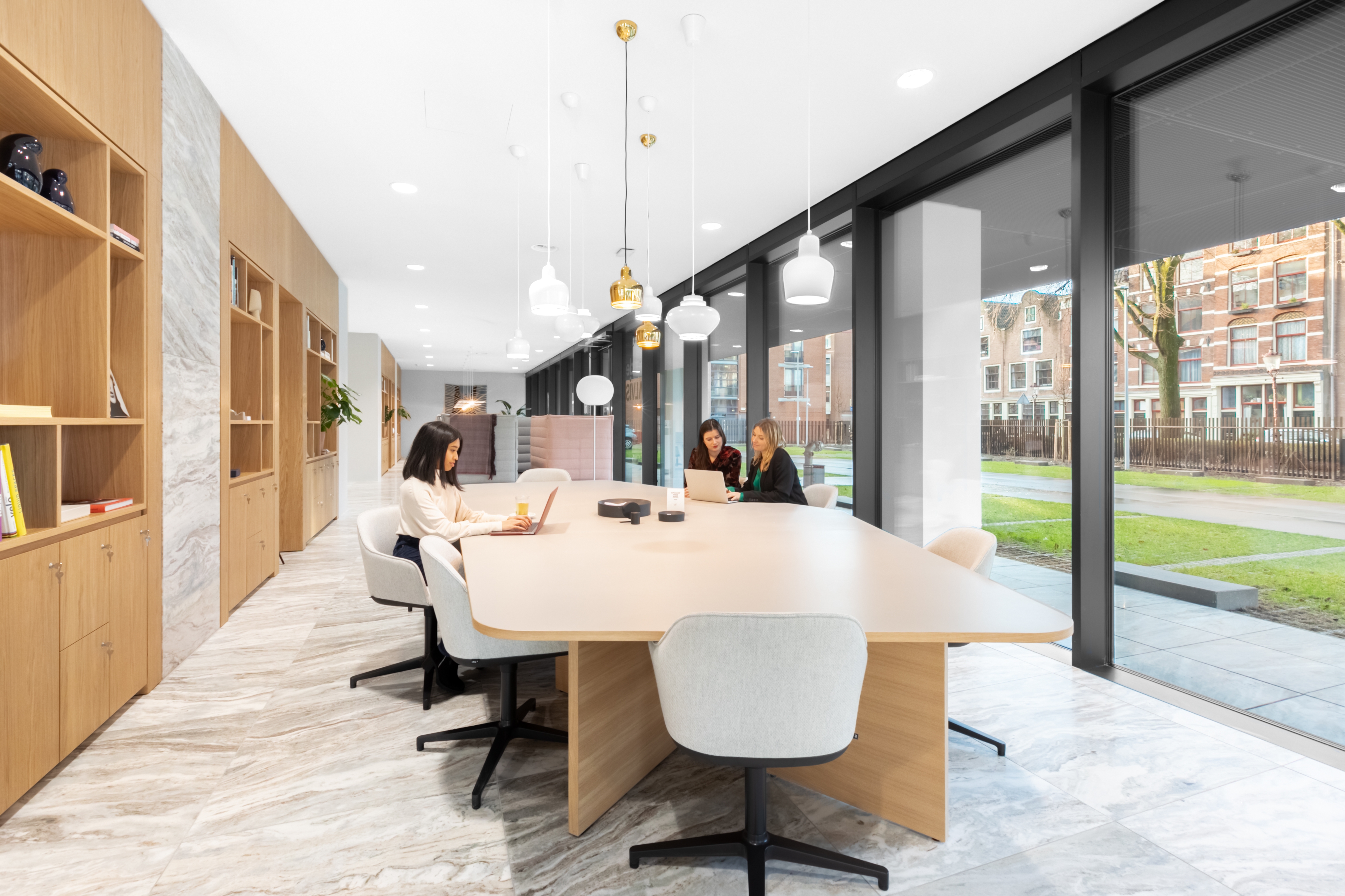 Spaces - Amsterdam, De Walvis image 3