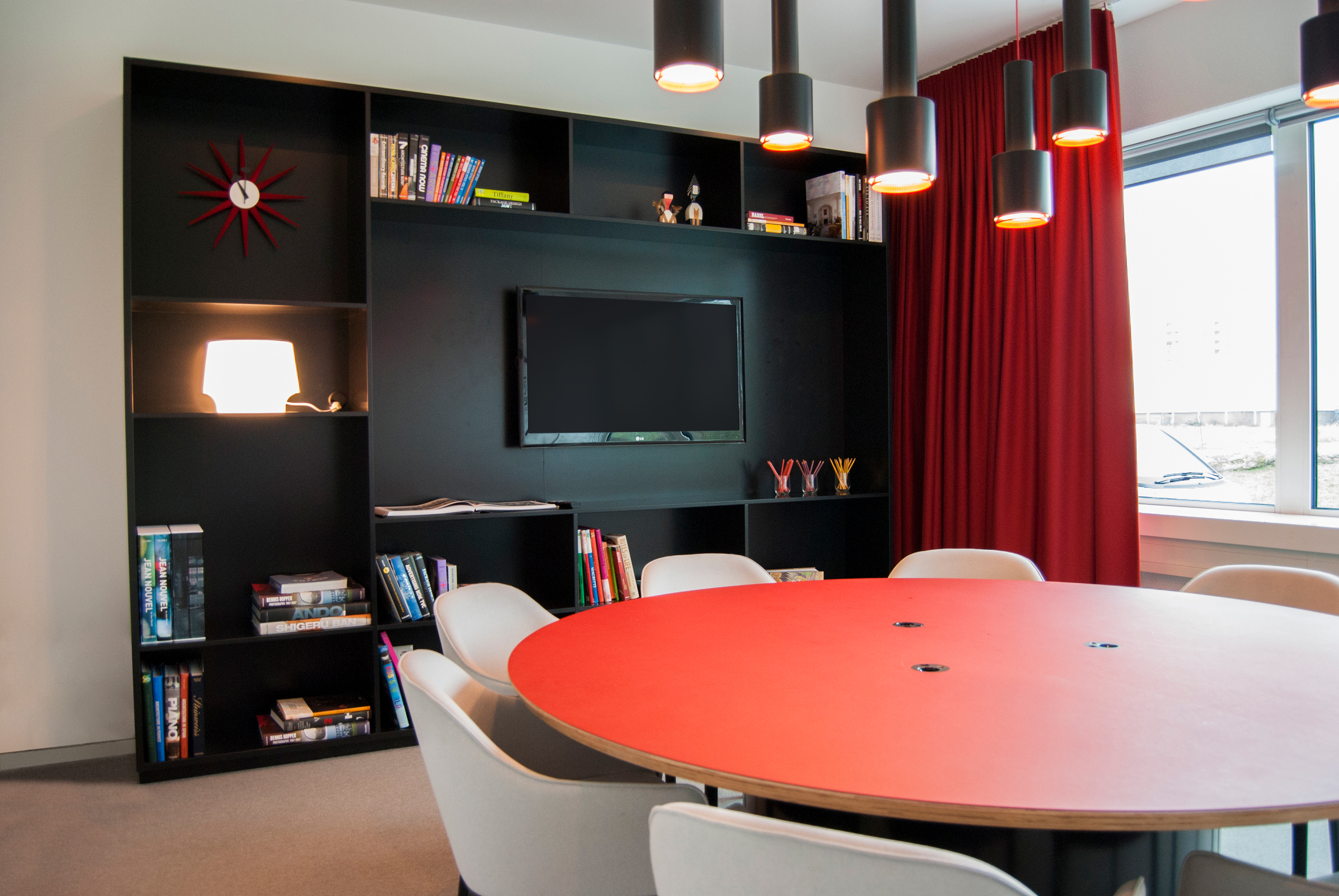 Spaces - Amsterdam, Spaces Zuidas I image 2