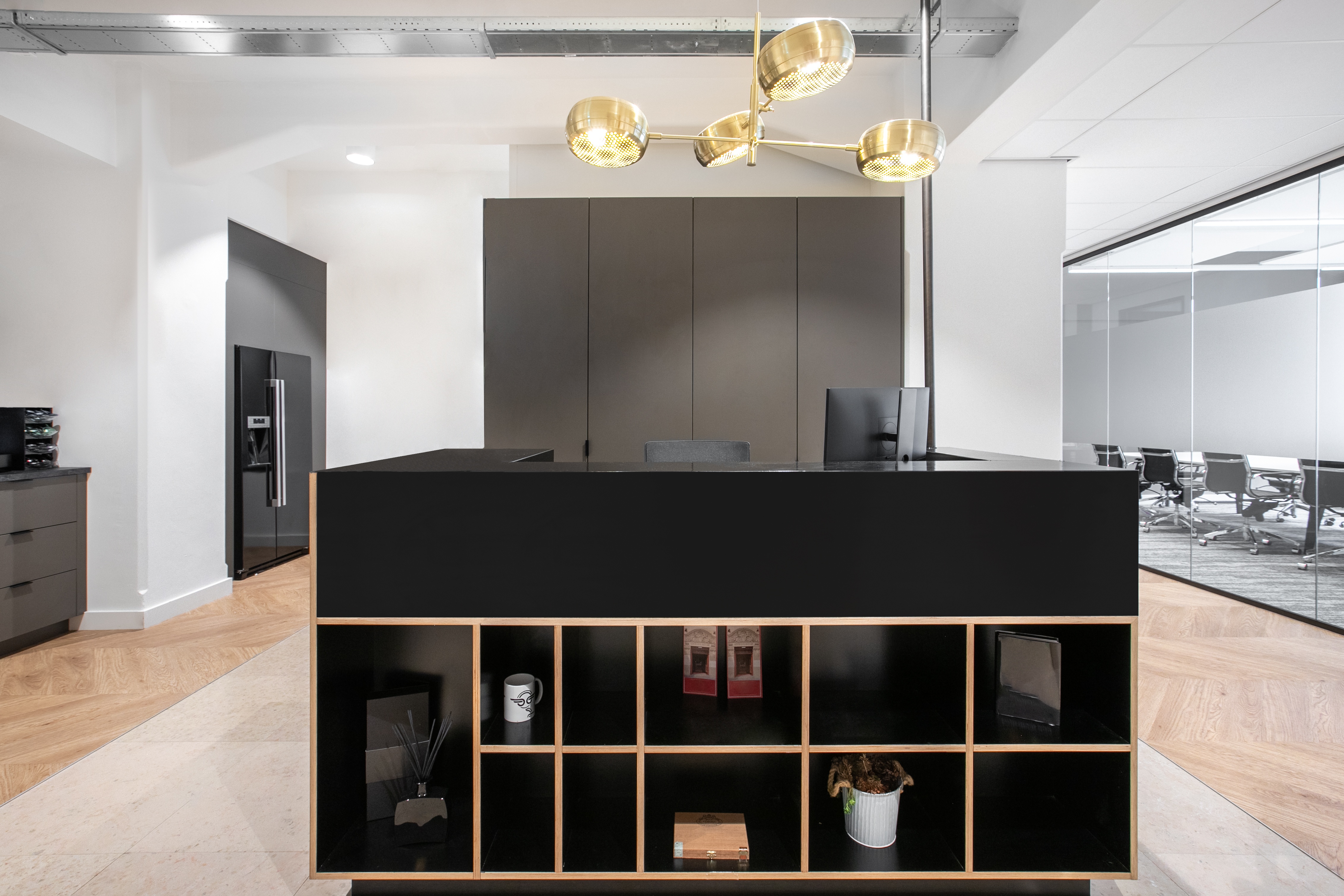 The Office Operators - Rokin image 2