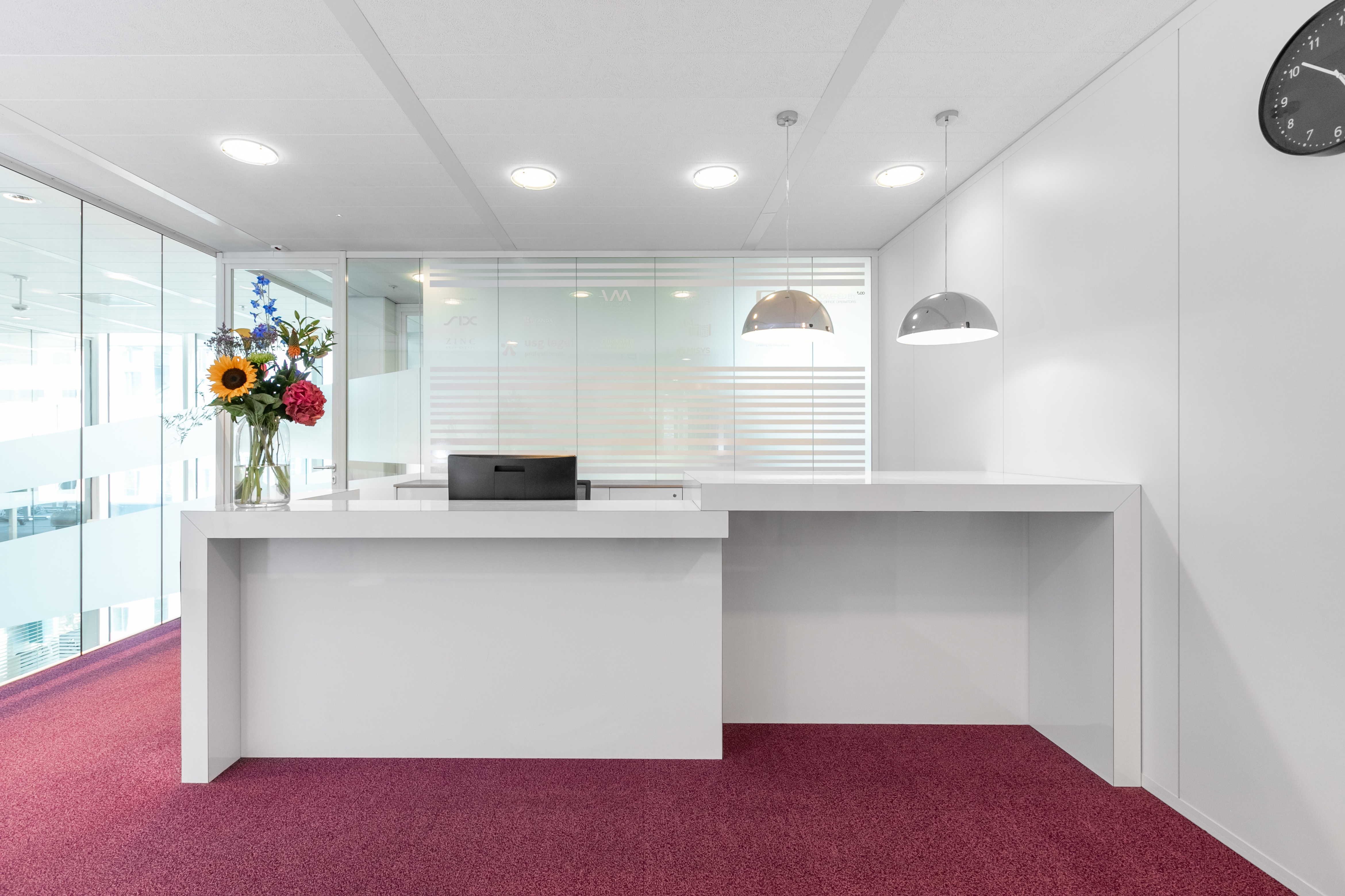 The Office Operators - Un Studio image 2