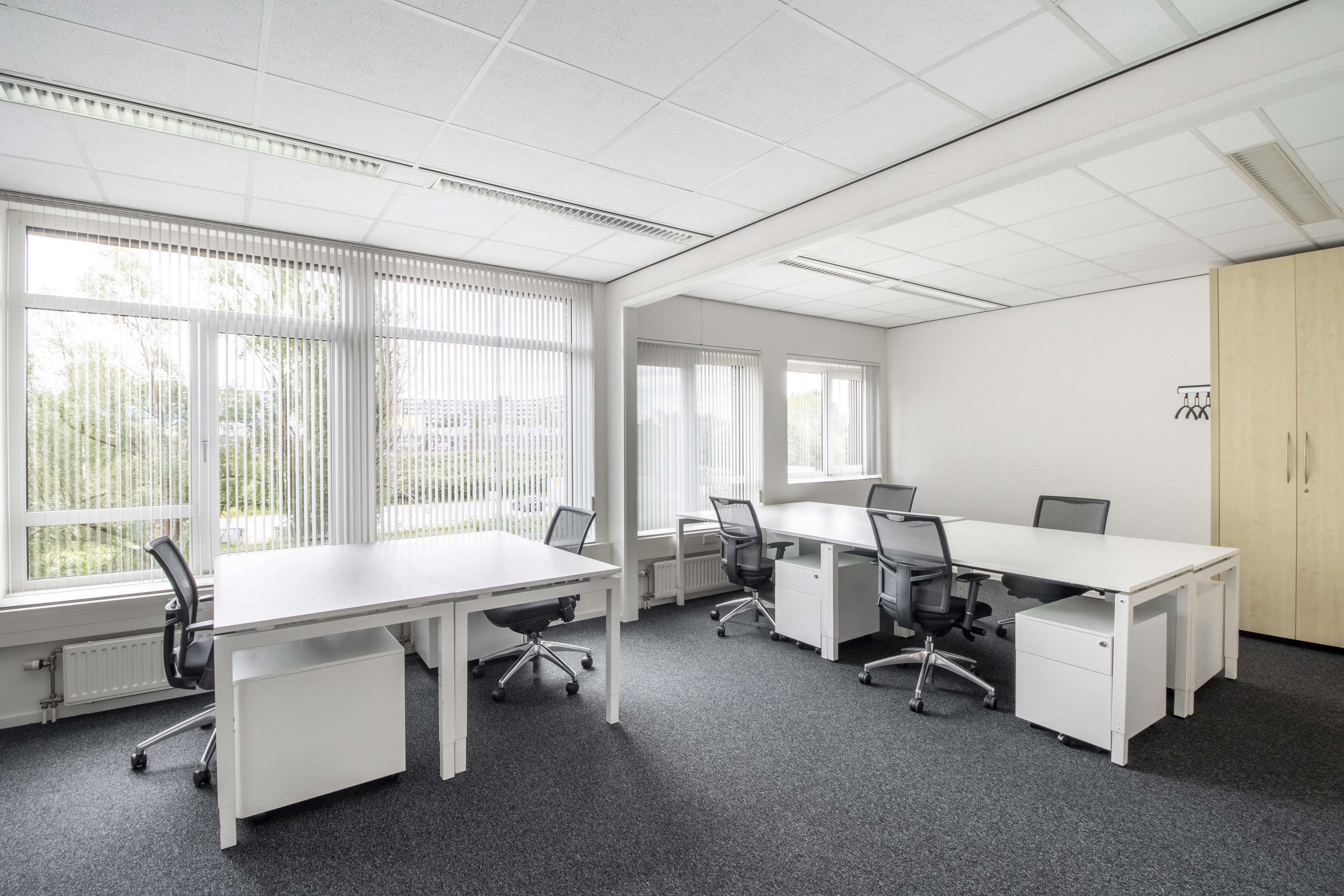 The Office Operators - Vogelstruys image 5