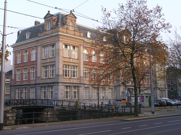 Tribes Amsterdam City Centre Raamplein image 2