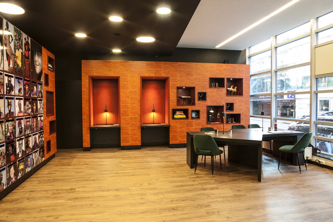 Tribes Amsterdam South Axis SOM image 4