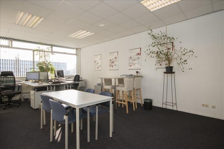 Business Center Plato image 3