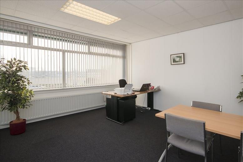 Business Center Plato image 5