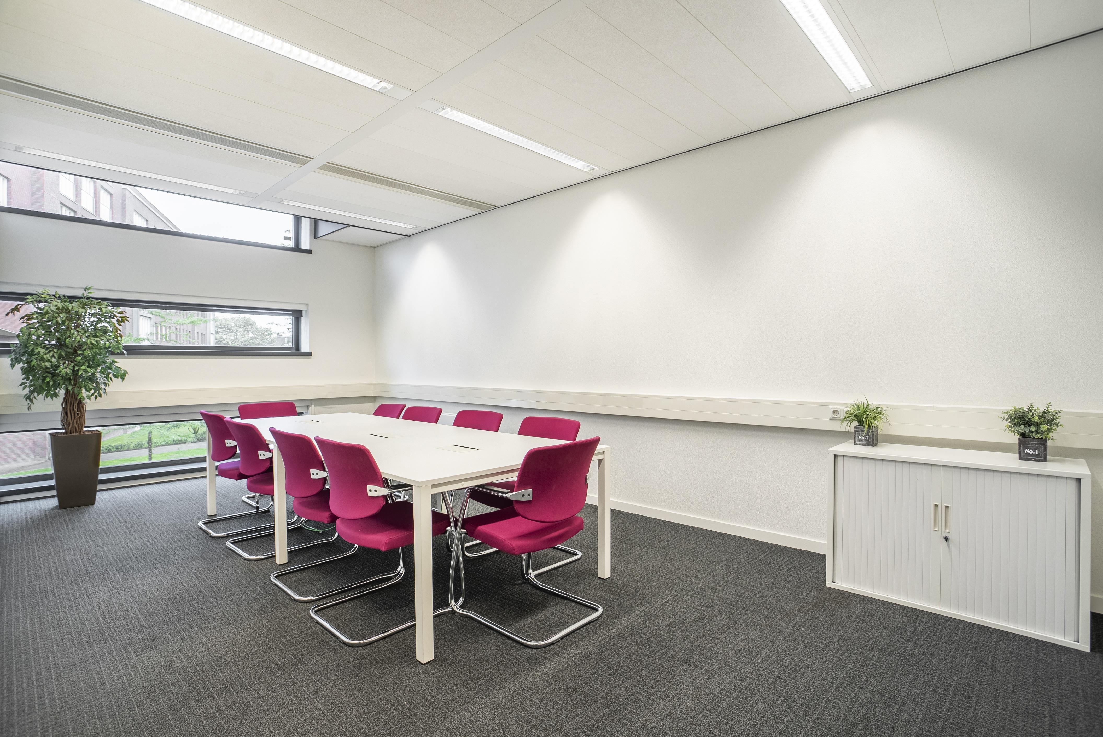 Regus - Breda, City Centre image 4
