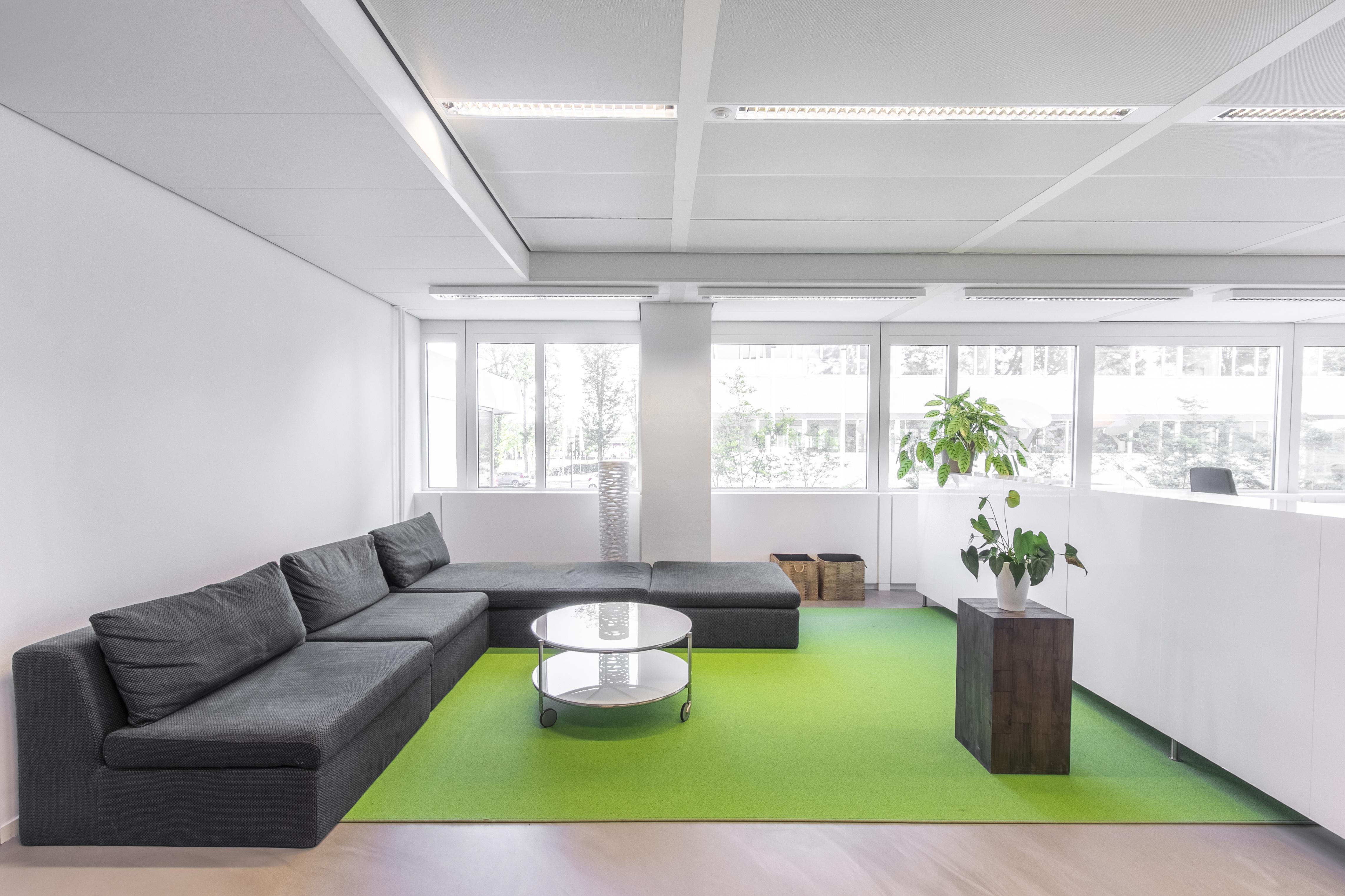 The Office Operators - Delft Whitepark image 5