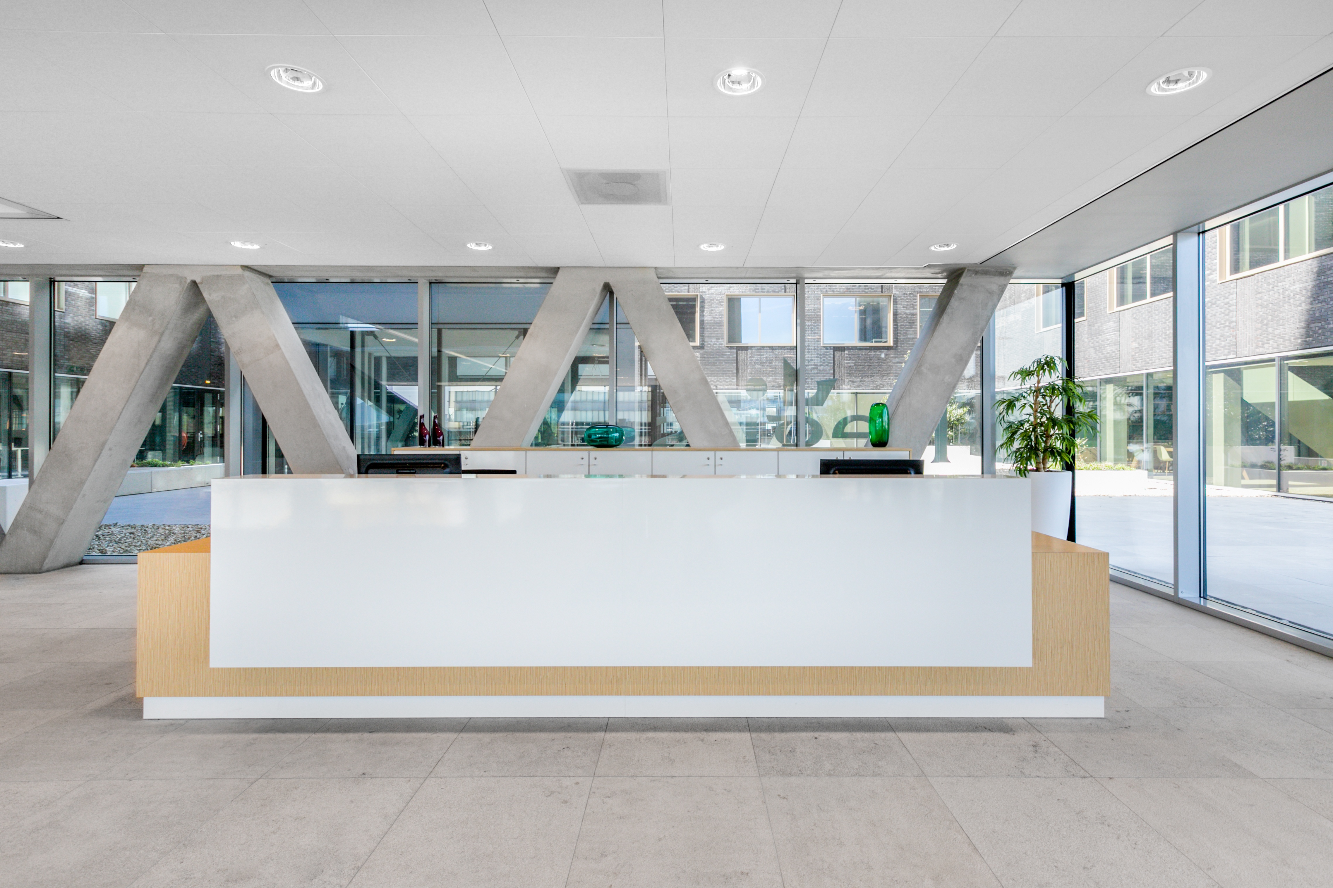 Regus - Rotterdam Airport image 2