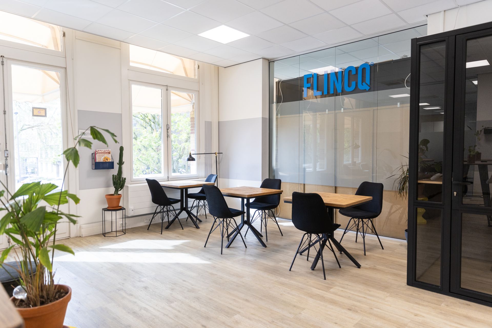 StartDock Westplein image 3