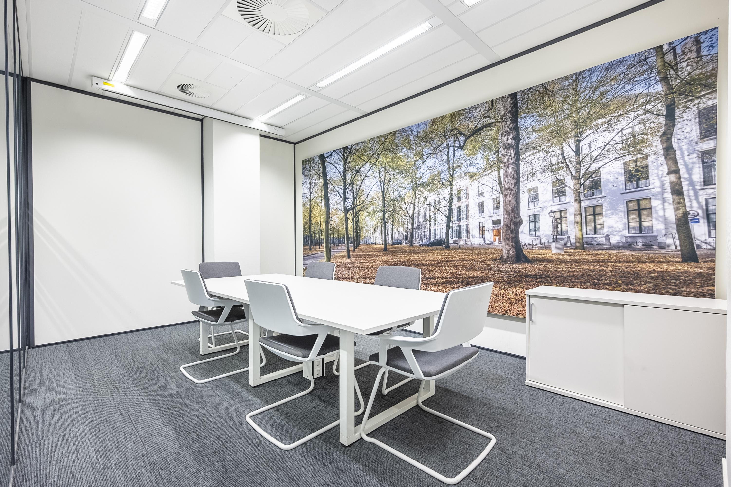 Regus - The Hague Central Station image 4
