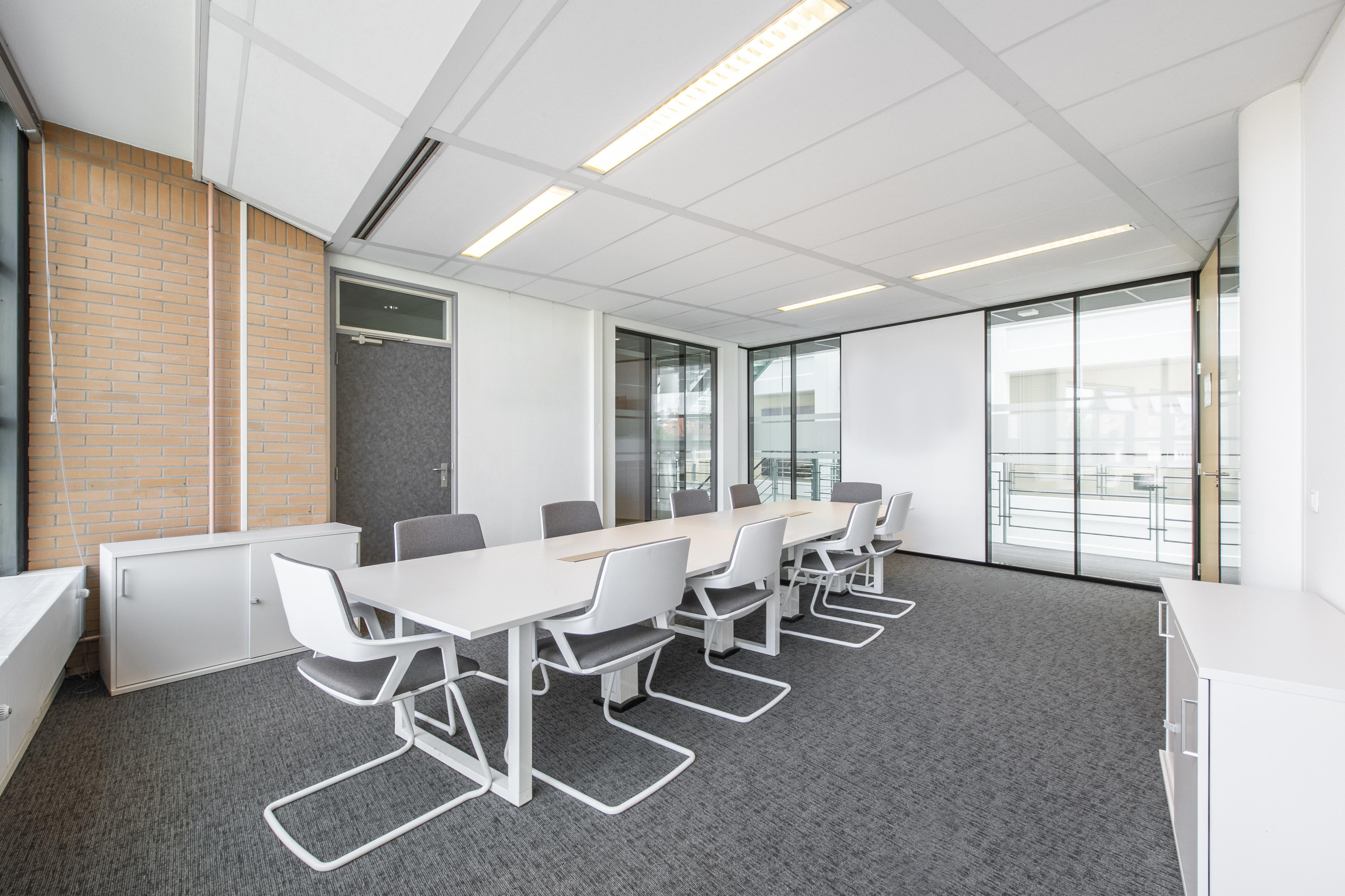 Regus - The Hague City image 4