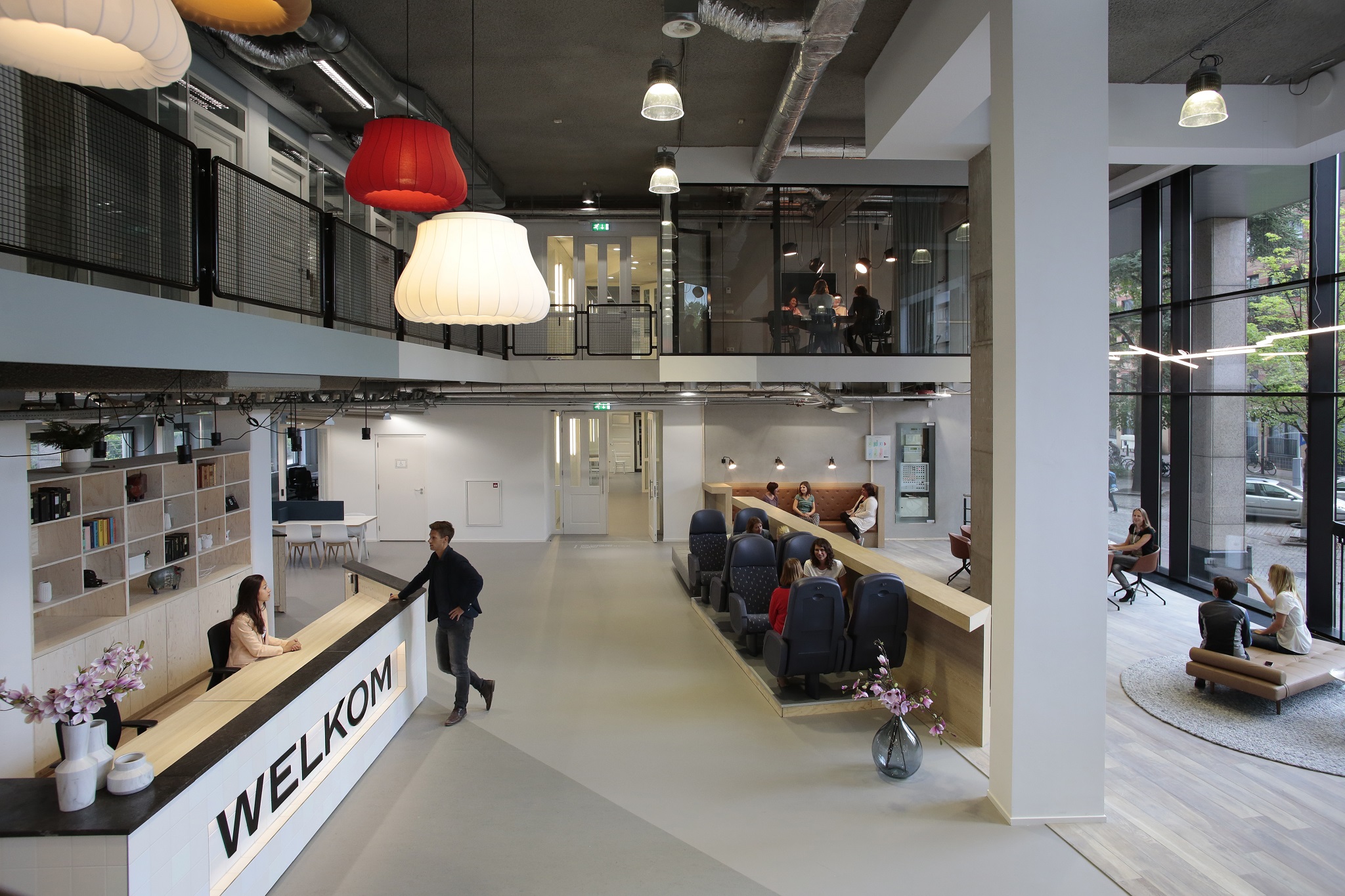 HNK Utrecht Centraal Station, Utrecht Book Online Coworker