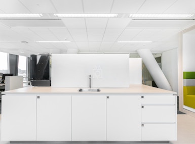 Regus - Zwolle, Trade Centre image 3