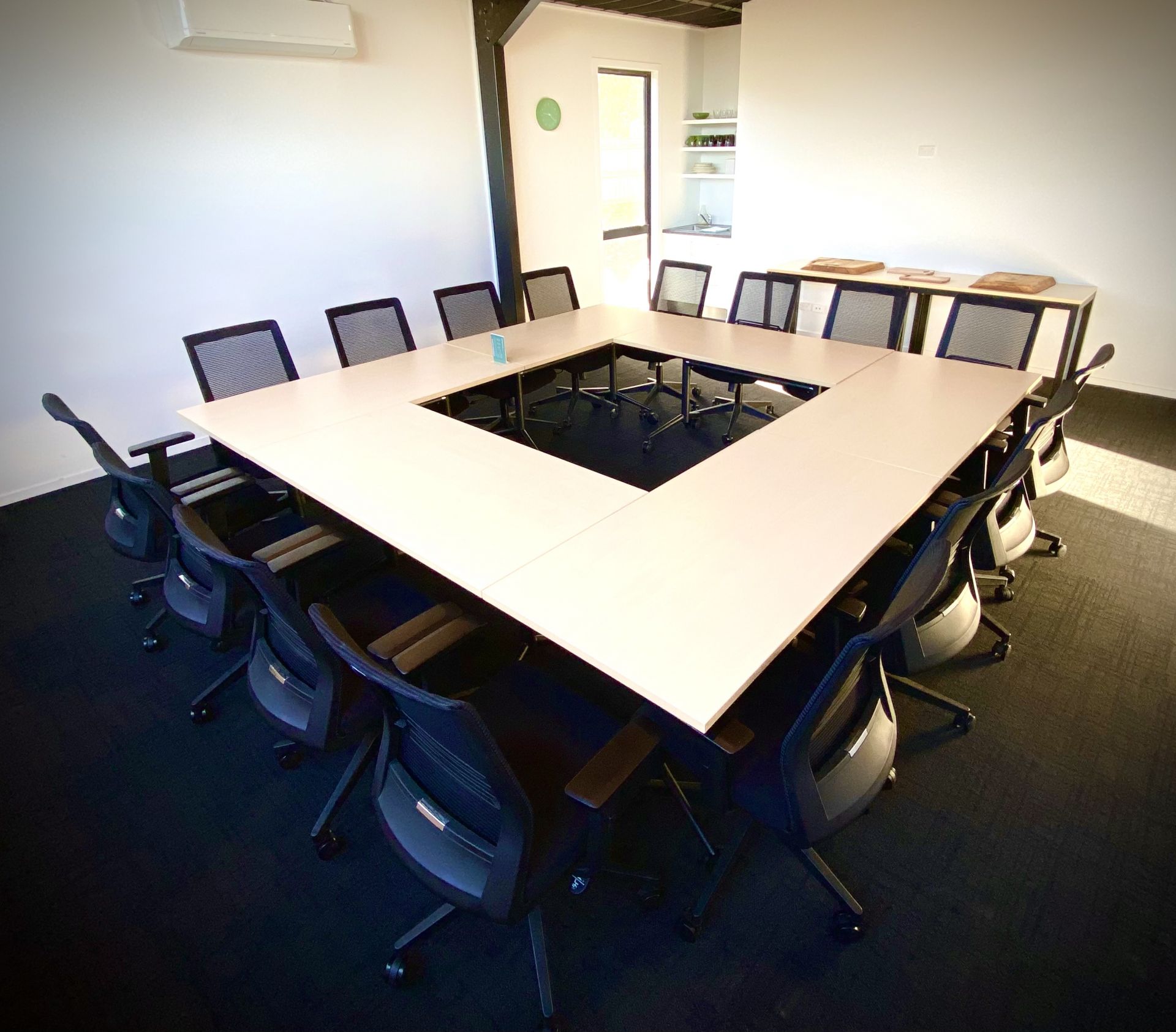 Te Kona - Digital, Business, and Learning Hub image 4