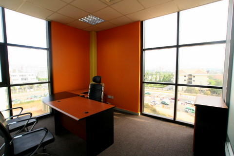 Regus City Centre image 3