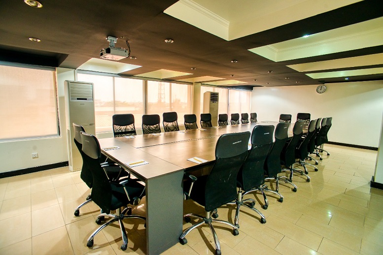 AGOS Executive Business Lounge image 4
