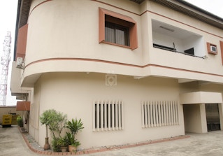 Kristina Jade Center image 2