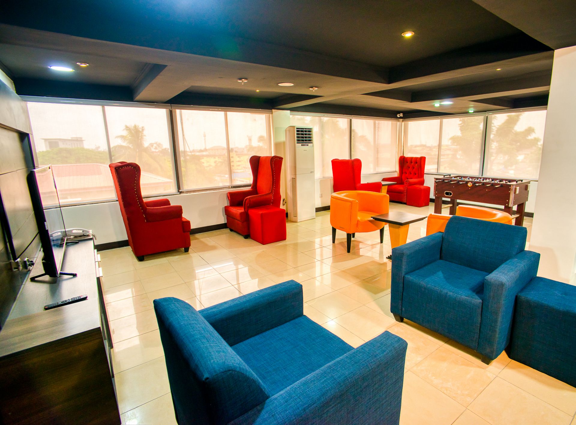 Agos Executive Business Lounge image 4