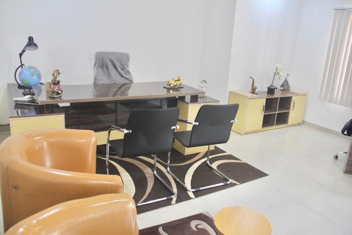 Zahari Workspace image 5