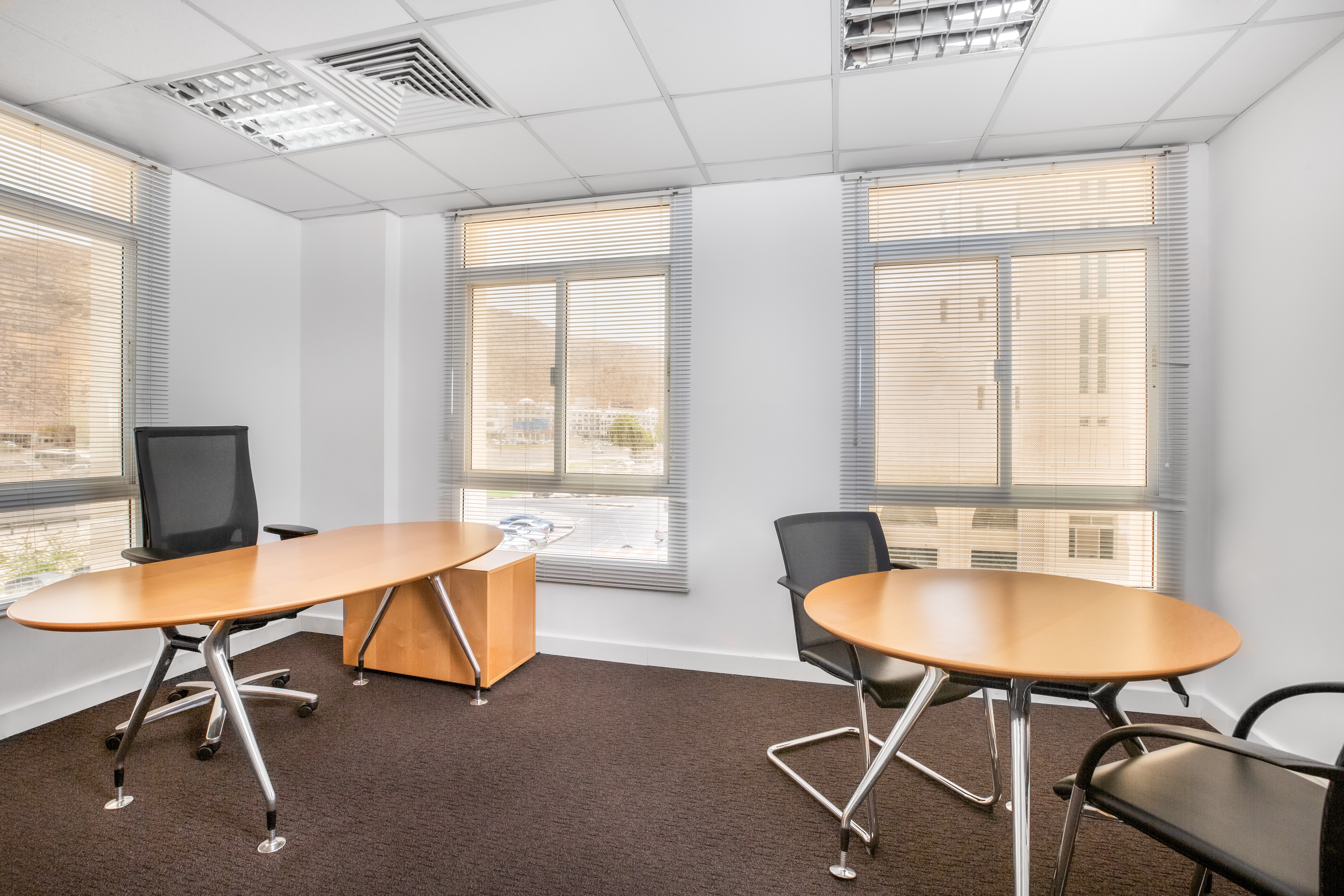 Regus - Muscat, Al Wattayah image 3