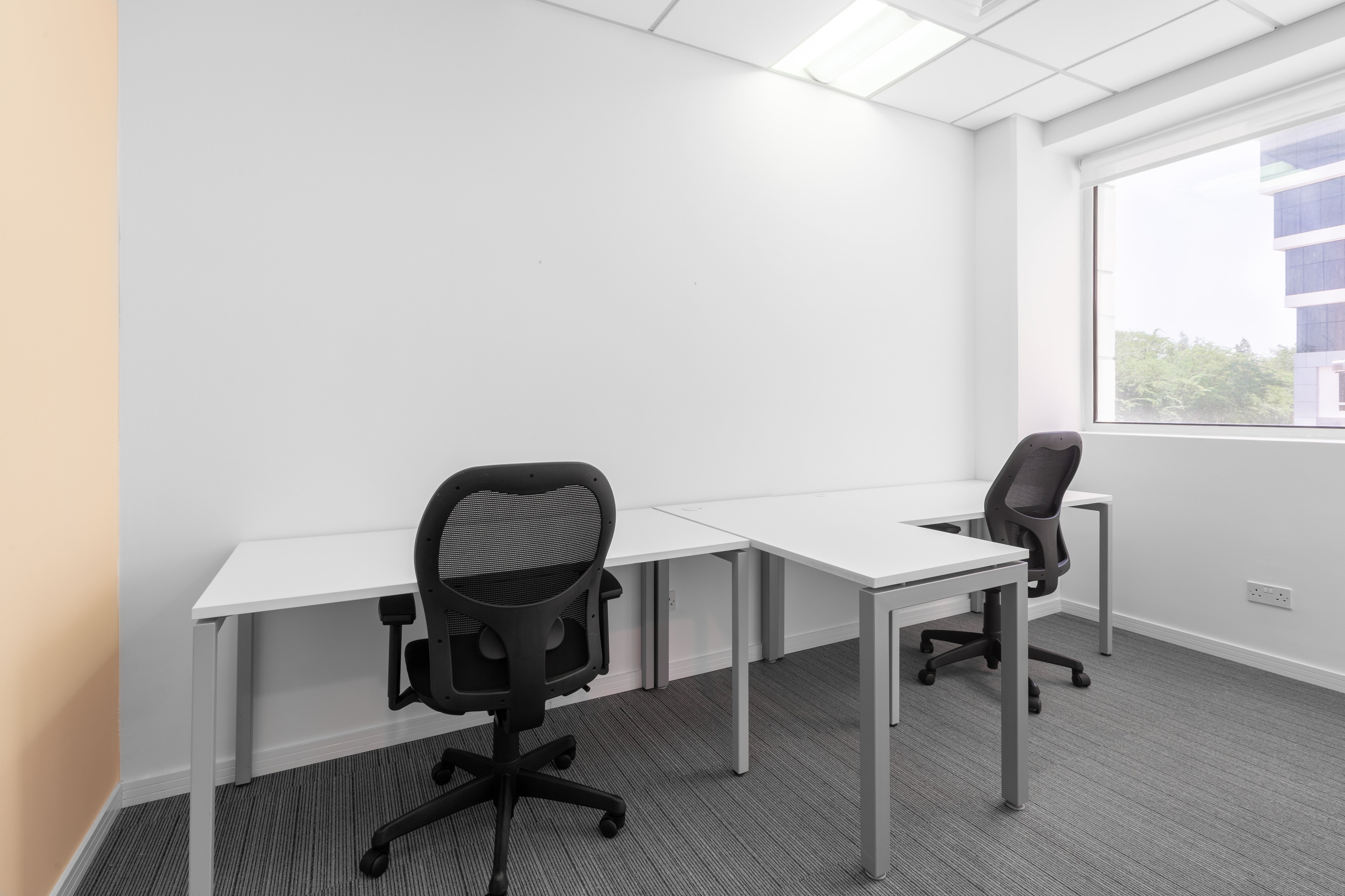 Regus - Muscat, Shatti Al Qurum image 3