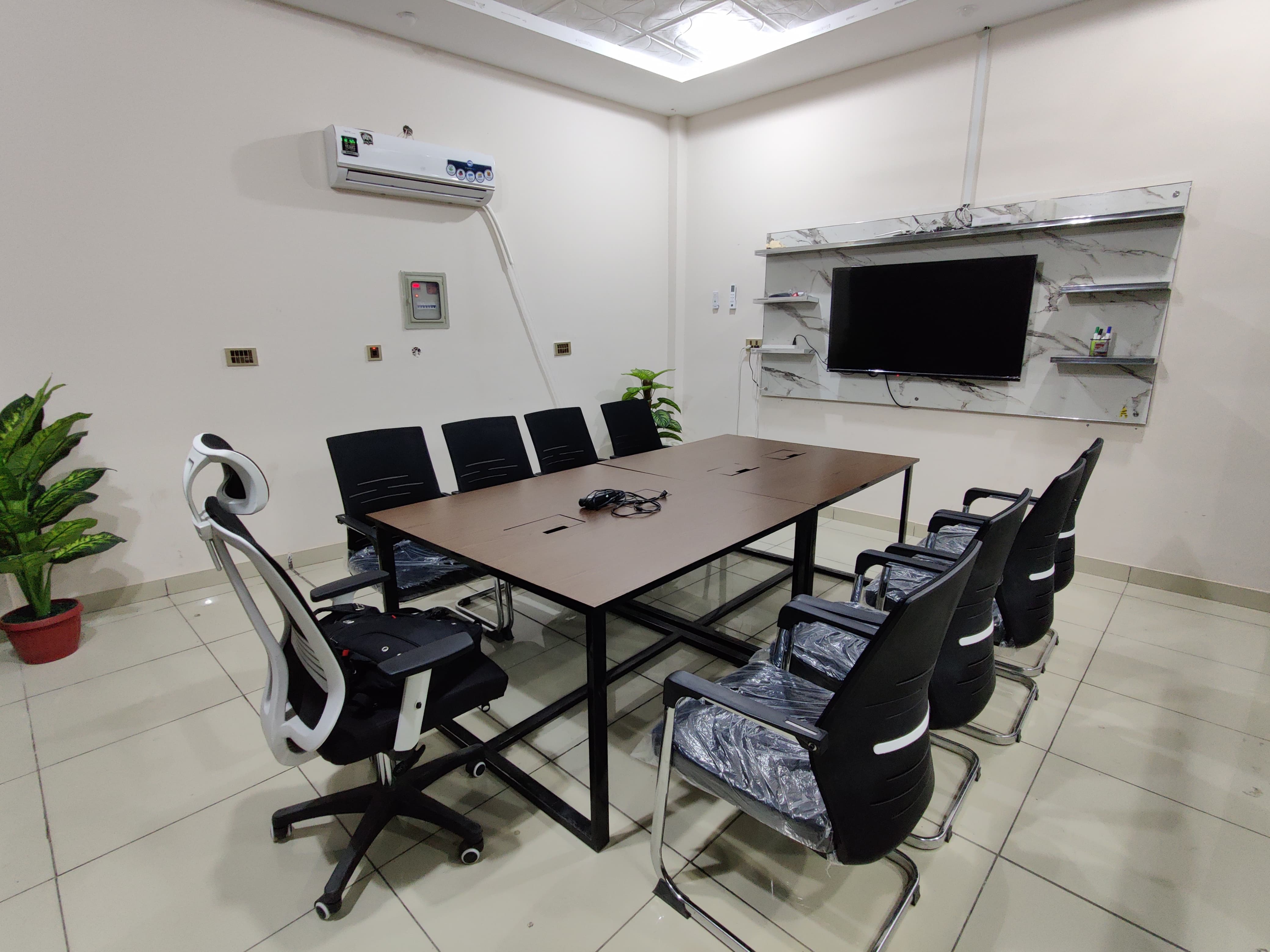 Bahawalpur WorkSpace image 4