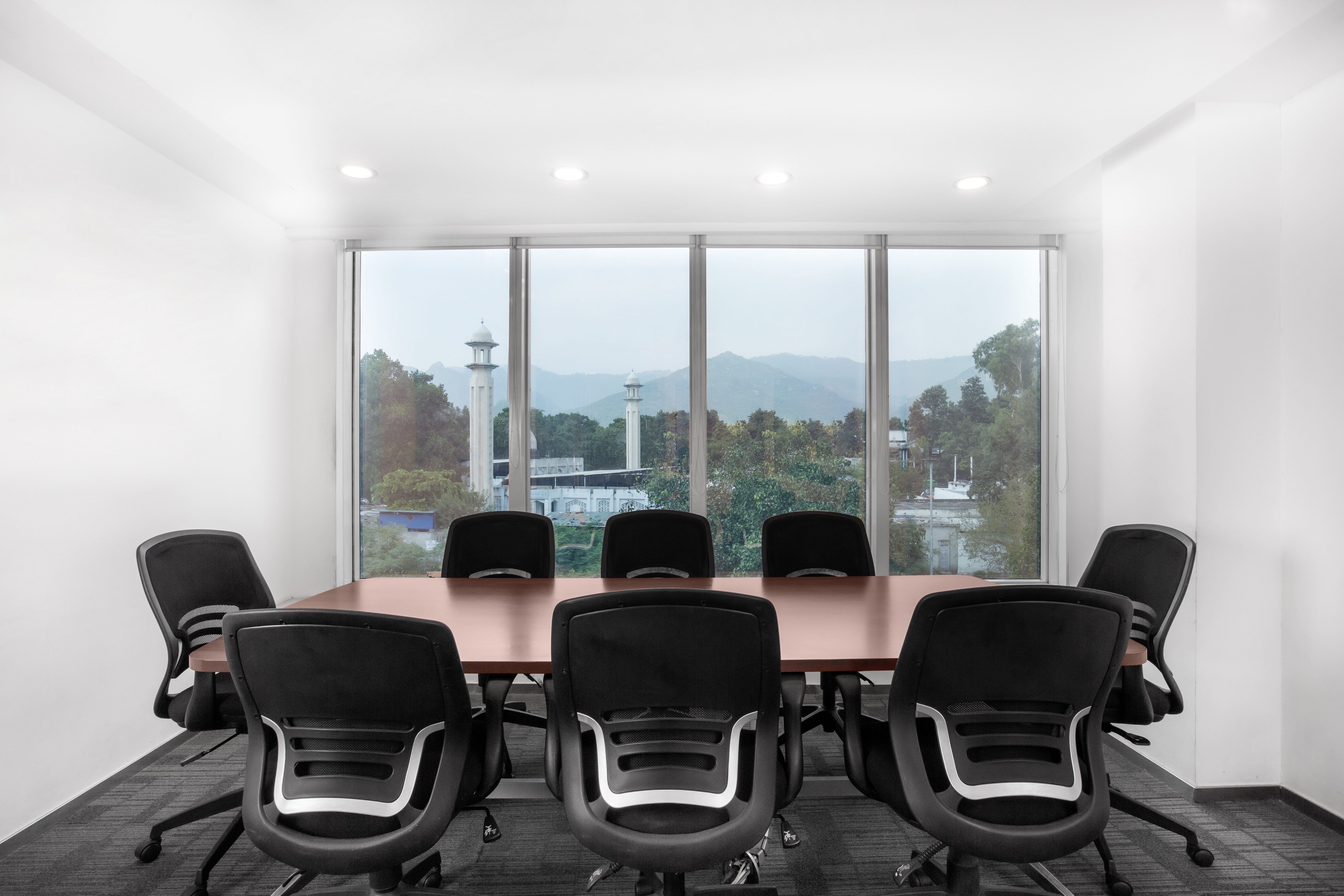 Regus - Islamabad, Emirates Tower image 4