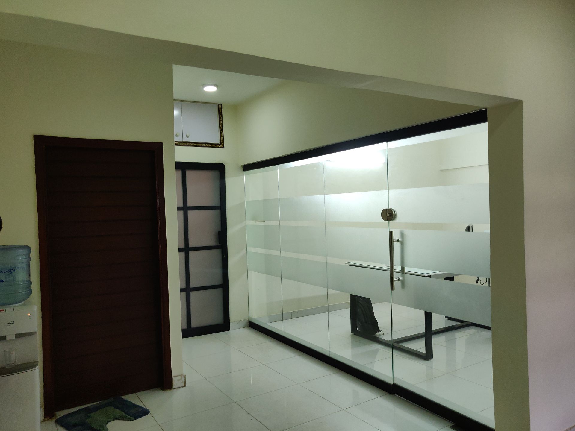 AdmexTech Coworking Office in Karachi image 2