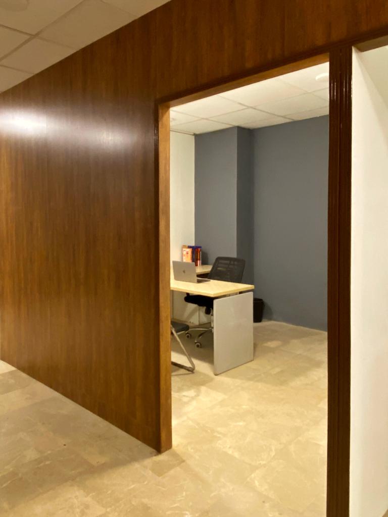 Co-working Station image 3