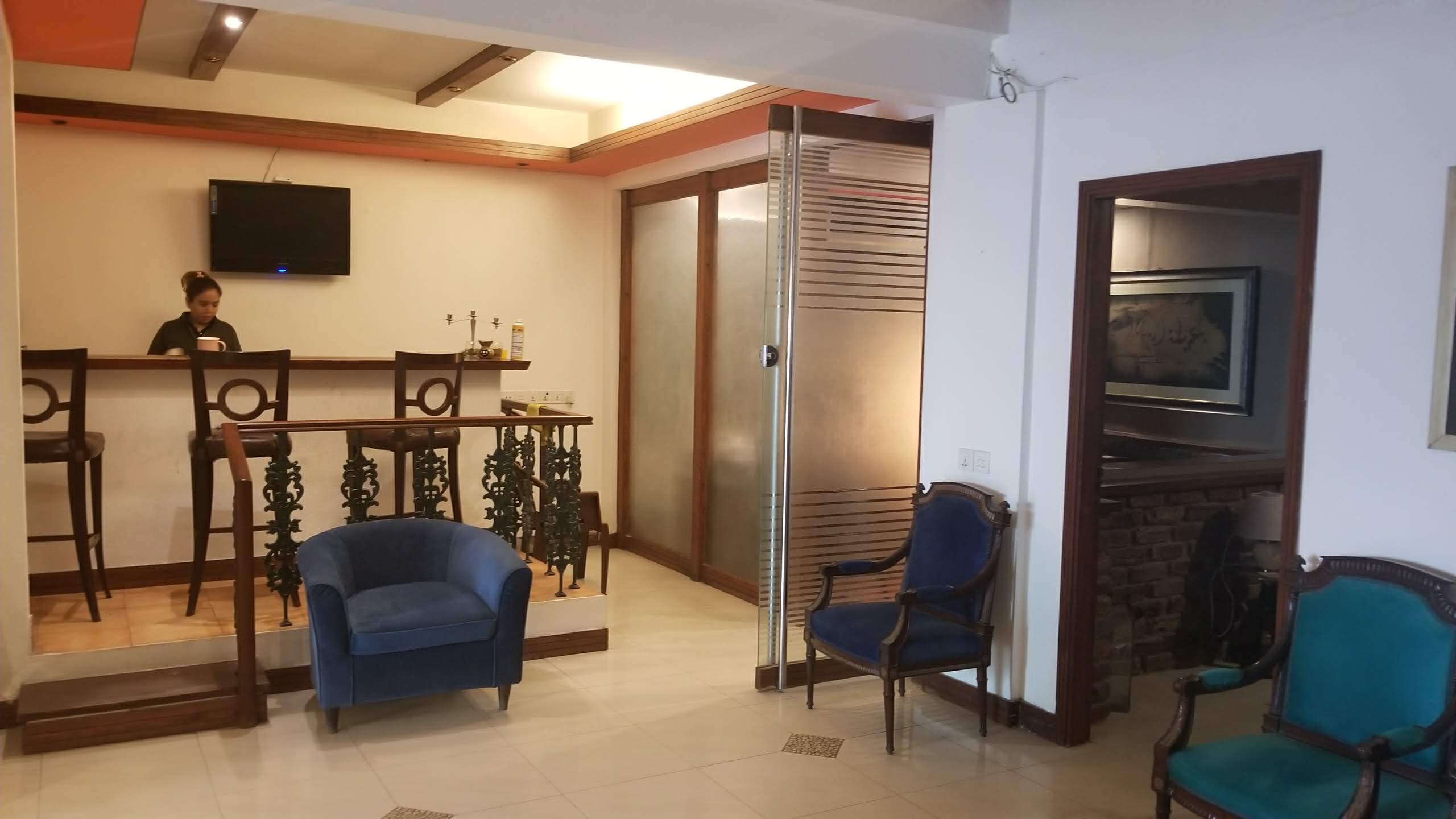 Dr. Sarwat & Associates image 4