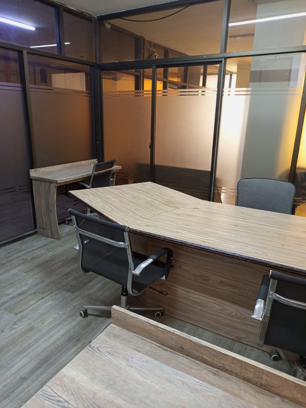 The workspace image 5