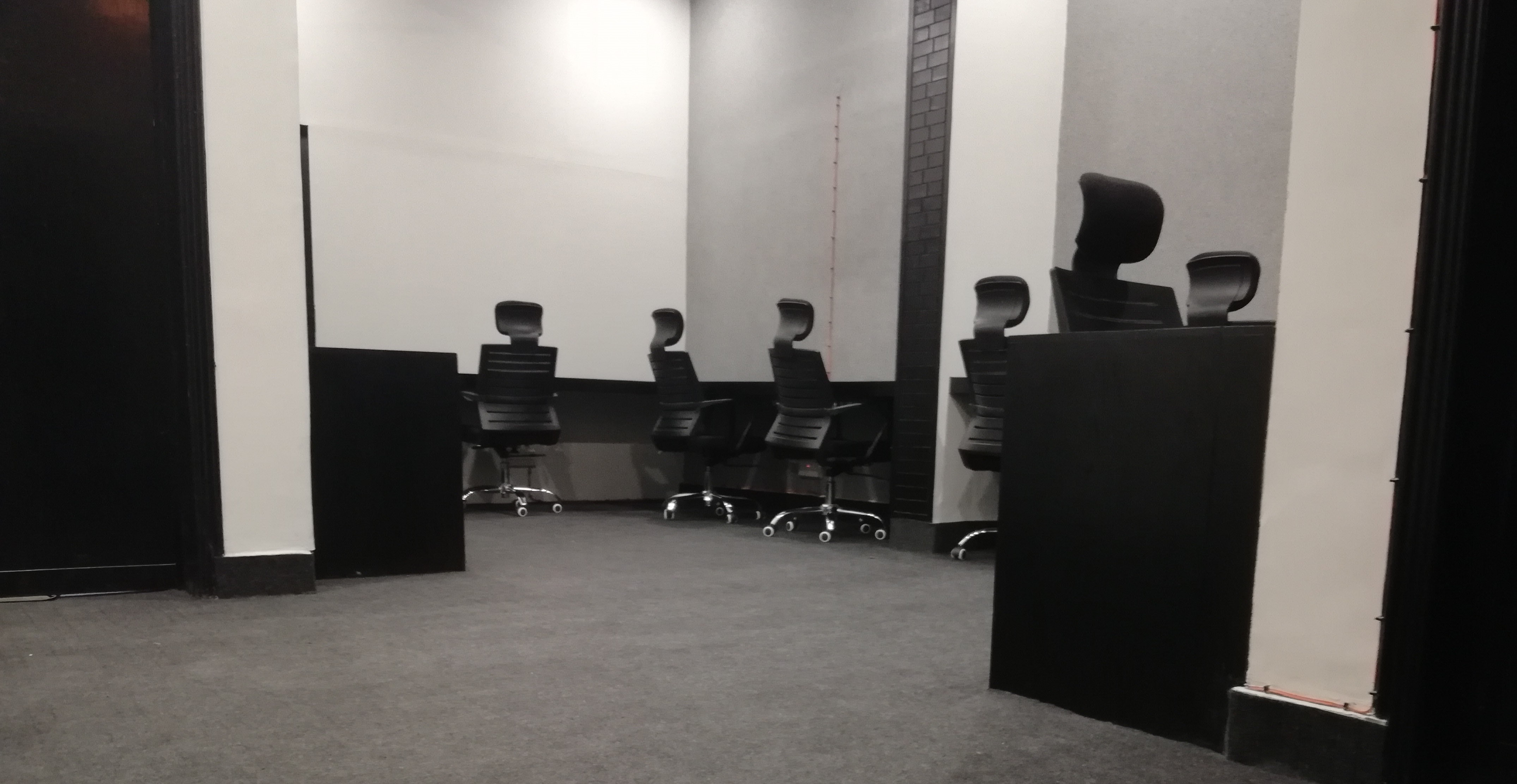 Catalyst Studios, Lahore Book Online Coworker