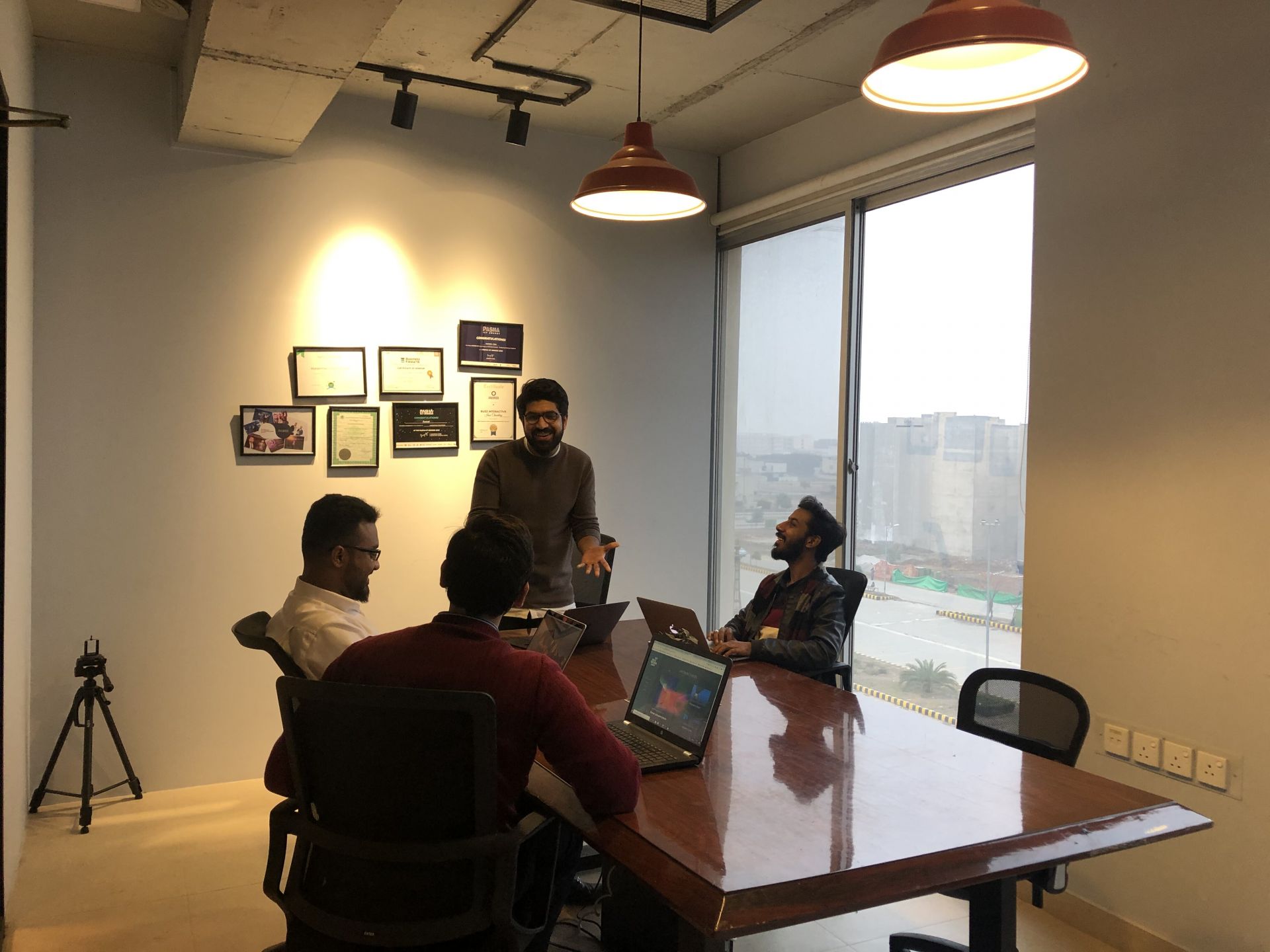 Huddle CoWorking Space image 2