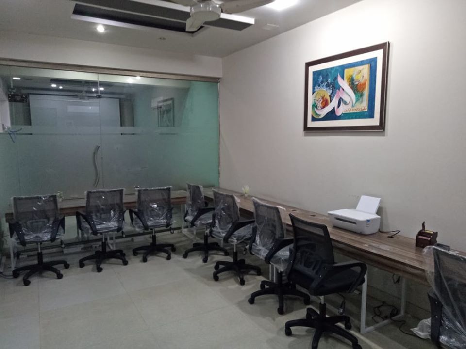 KURSI MAIZ CO WORK image 2