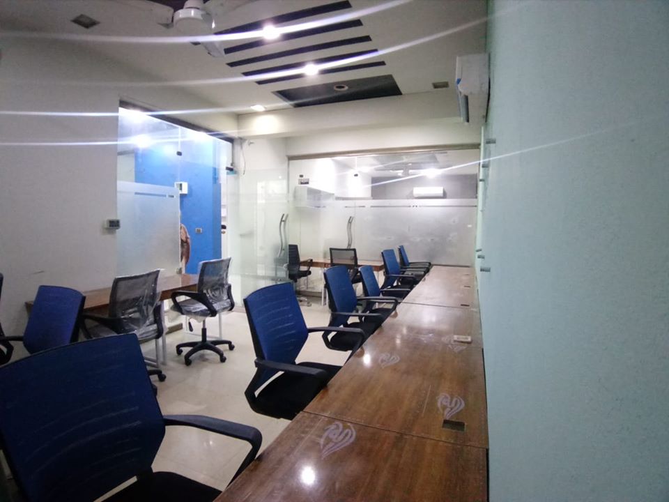 KURSI MAIZ CO WORK image 4