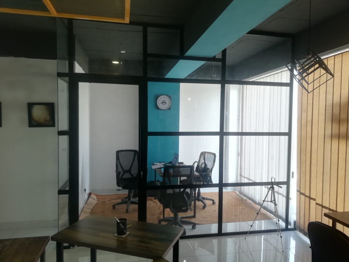 Razzin Studio Coworking Space image 5