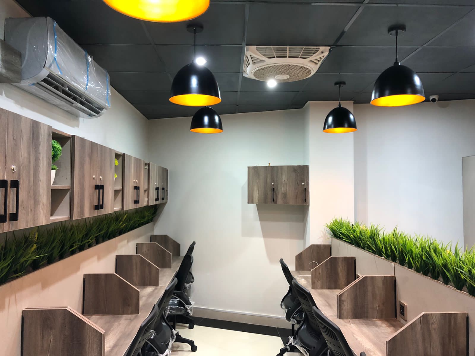 Silent Square image 2